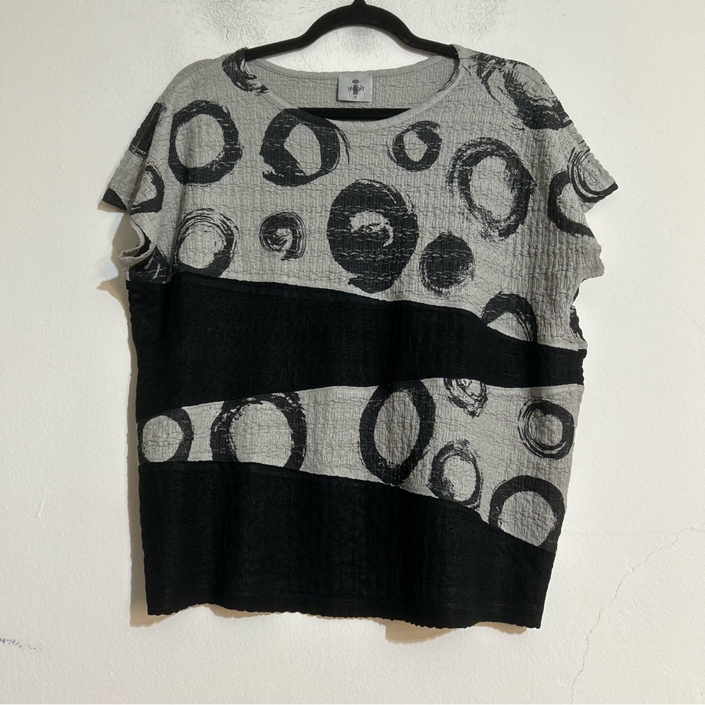 Inoah Circle Abstract Crinkle Gauze Short Sleeve Top Lagenlook Wearable Art